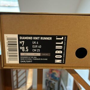 Women’s 8.5 /mens 7 NOBULL sneakers